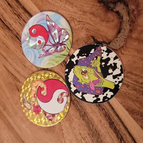 Set of 3 pogs - Picture 5 of 5